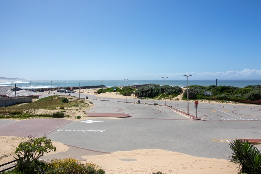 2 Bedroom Property for Sale in West Beach Eastern Cape